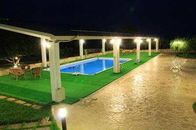 Spacious Apartment in Modica with Shared Pool & Garden