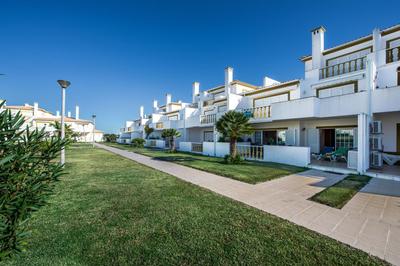 Apt O Monte C near the beach by Algarve Villa Holidays