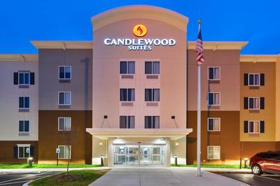 Candlewood Suites Louisville - NE Downtown Area by IHG