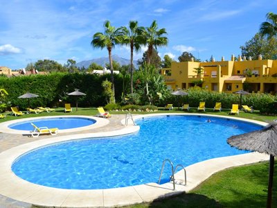 Elegant Apartment in Marbella, Pool