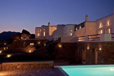 Villa Super Three in Super Paradise