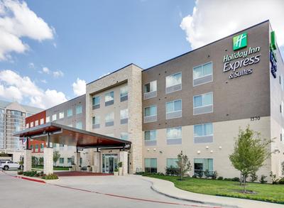 Holiday Inn Express & Suites Dallas NW - Farmers Branch by IHG