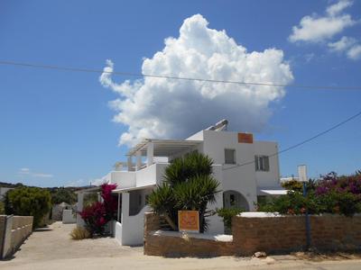 Dahlia Apartments And Studios