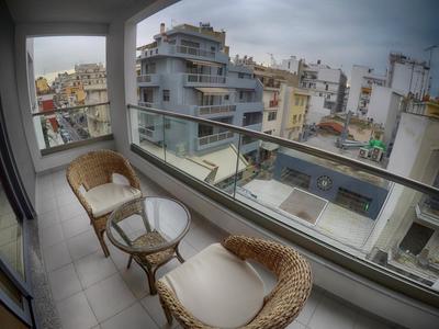 Dreamstudio in the city center