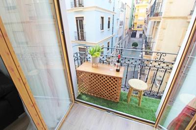 Apartamento muy céntrico 5 minutos playa (2º)