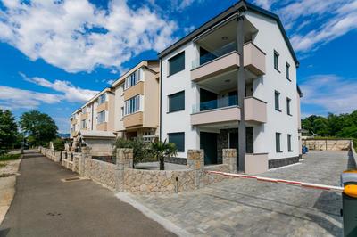 2A partment Rukavina