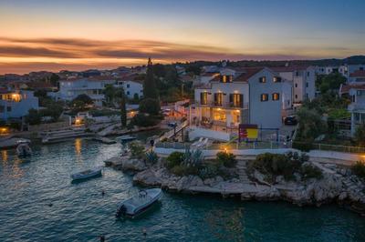 Apartments Villa Zrinka - Last season ever!
