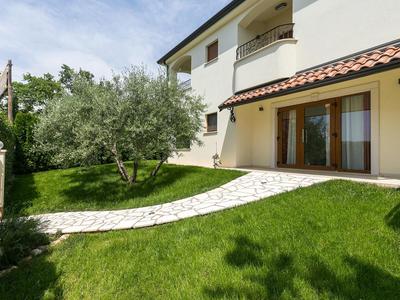 Villa Birikina with Pool