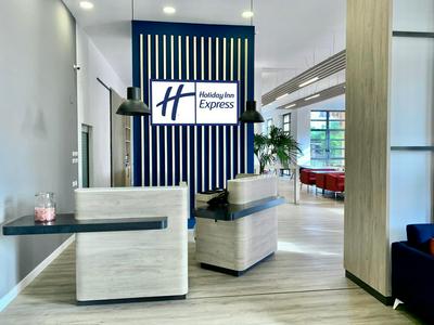 Holiday Inn Express Ciudad de las Ciencias by IHG