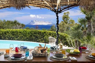Villa Iris - Ela Sardinia in Villa
