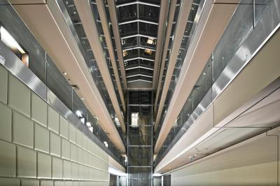 Golden Tulip São João da Madeira