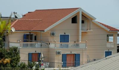 Alkyoni Apartments & Studios