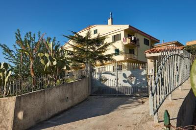 Bouganville House - casa vacanze