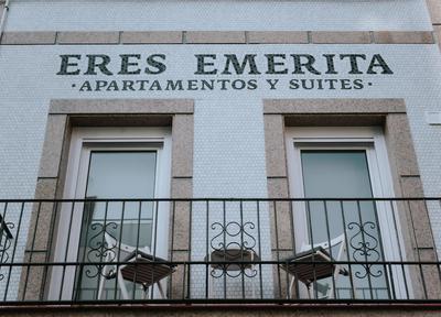 ERES EMÉRITA "Apartamentos & Suites"