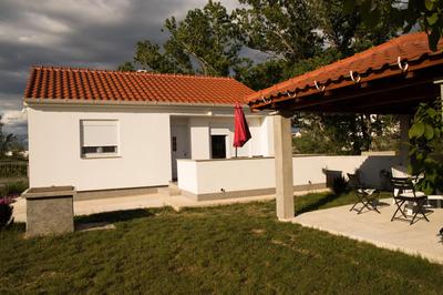 Holiday Home Višnja