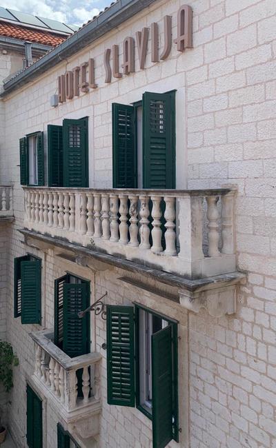 Slavija Culture Heritage Hotel