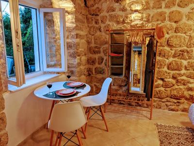 Romantic Rooftop View Hideaway- Old Town Nr 404