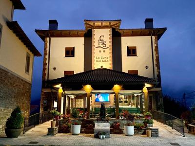 Hotel La Cuna del Sella