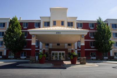 Holiday Inn Express and Suites St. Cloud by IHG