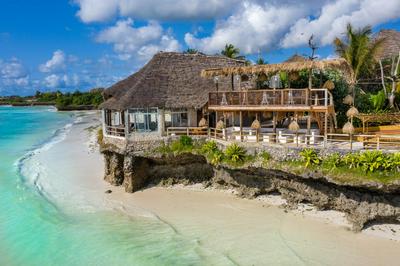 Salt & Coral Hotel and Restaurant
