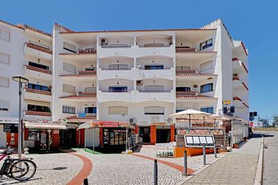 Albufeira Beach 1 by Homing