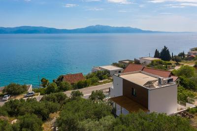 Villa Bue Moon