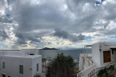 Petrino Naxos