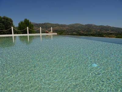 MELILOFOS STUDIO 1 BDR w Pool in Evia island