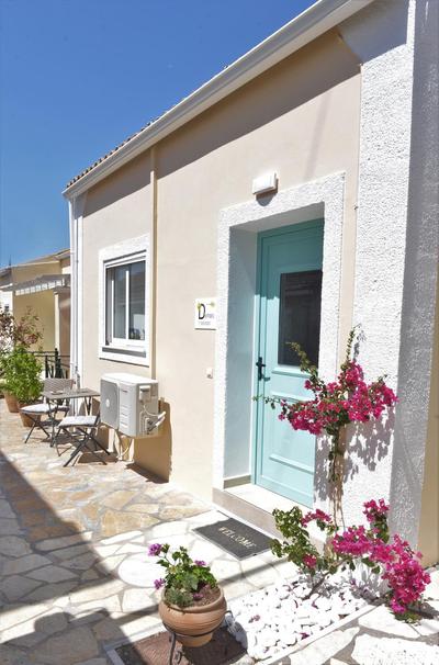 Daffodil mini villa With private infinity pool