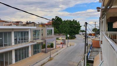 Seaside Luxury Suites by Sarigianni