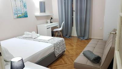 Olive Apartment - Athens Center, 4 Bedrooms, 1.5 Bathrooms