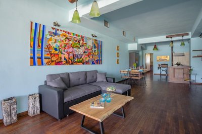 Out of the Blue Apartment