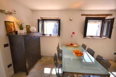 Holiday villa with private pool, spectacular views and close to Lucca Pisa Florence