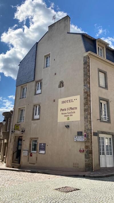 Hôtel La Porte Saint Pierre-Logis Hôtel Intra Muros RÉNOVÉ en 2026