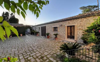 Villa De Leva