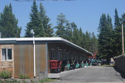 Yellowstone Motel - Adults Only - All rooms have kitchens