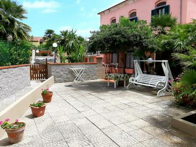 Villa Very