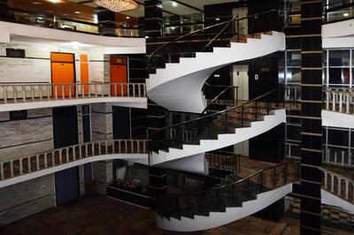 Exquisite Luxurious Presidential Stay- Pure Veg