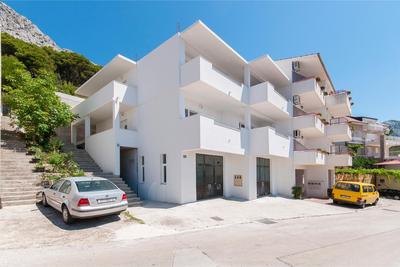 Apartman Mira- Omis