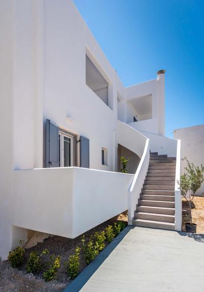 Magma Milos Studios III