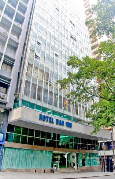 Hotel Dan Inn Express Porto Alegre - by Nacional Inn - Próximo ao Complexo Hospitalar Santa Casa