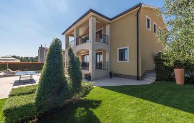 Villa Vanesa with Private Pool nearby Porec