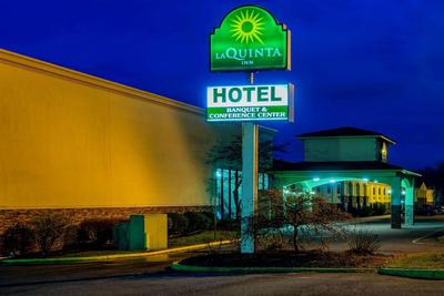 La Quinta Inn by Wyndham West Long Branch NJ Shore Area