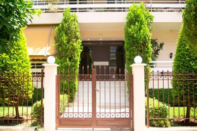 EcoStay-Serenity,business class apartment by the sea in Alimos Kalamaki