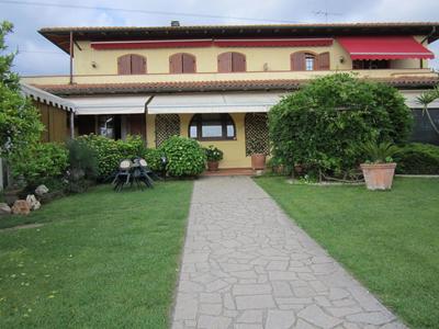 La Casa Gialla A MONTIGNOSO