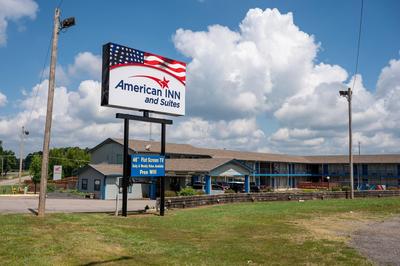 American Inn & Suites Russellville