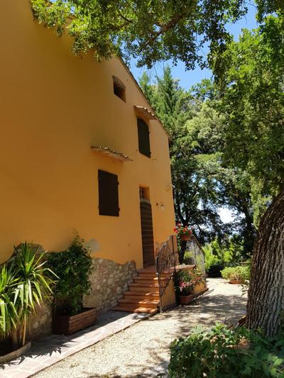 Il Leccio - casa toscana il fienile