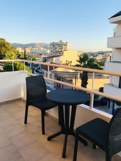 21 Suites Deluxe Stay Near The Airport