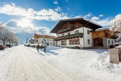Holiday im Gästehaus Warter in Altenmarkt