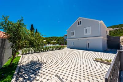 Villa Jelena